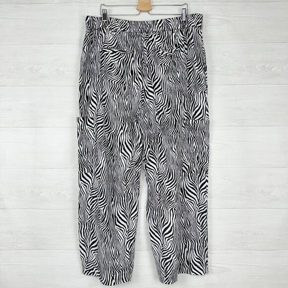 Michael Kors Womens Linen Blend Cargo Pants Plus Size 2X Zebra Print Casual - Picture 7 of 16